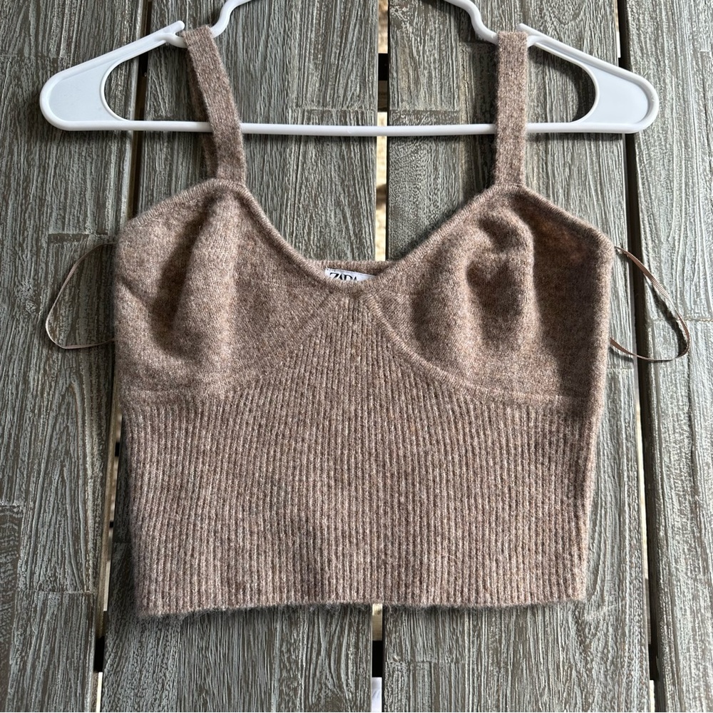 Zara sweater tank top size S